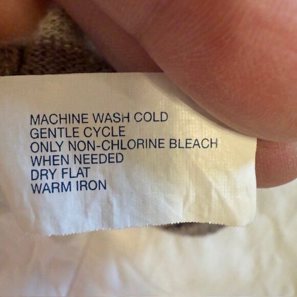 GAP Sz M Tan Brown CashSoft Cardigan Sweater Oversized Boyfriend Button Down - Picture 4 of 8